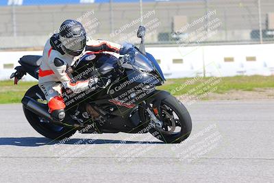media/Jan-20-2023-Fastrack Riders (Fri) [[f2ad32aba3]]/Level 1/session 3 turn 9/